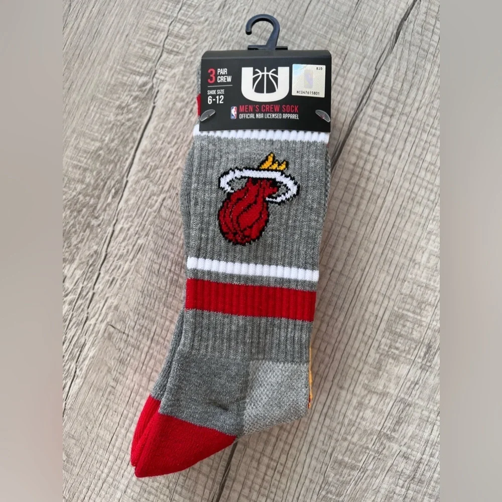 Miami Heat‎ Basketball 3 Pair Crew Socks-Mens 3 PACK NEW /w Tags 6-12 19.99 MSRP